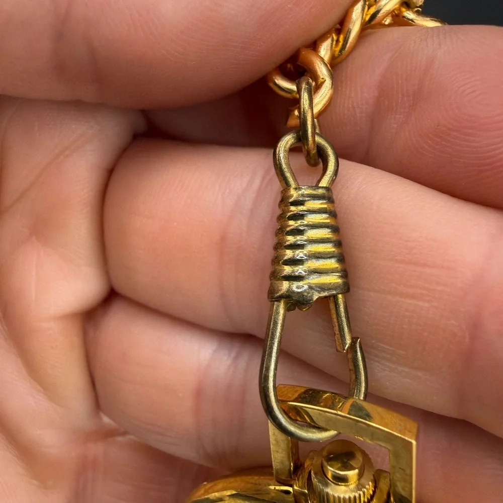 Vintage Engraved Pocket Watch Gold Tone 13